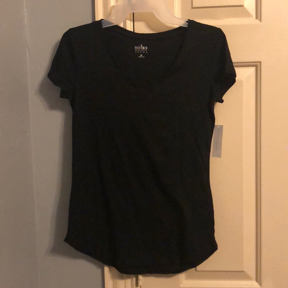 Black tshirt